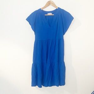 Calvin Klein knee length blue pop over v neck ruffle tiered textured dress